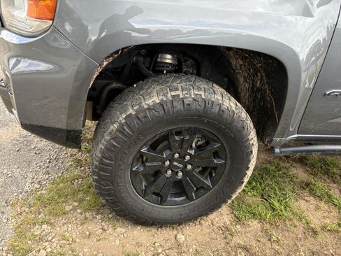Used 2021 GMC Canyon AT4 AWD/4WD image 5