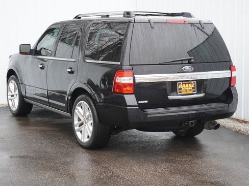 Used 2016 Ford Expedition Platinum image 4