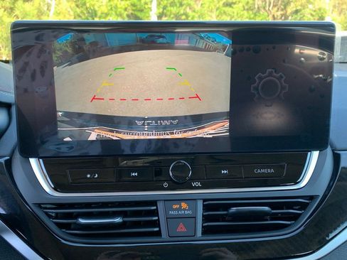 New 2025 Nissan Altima 2.5 SR w/ SR Premium Package image 13