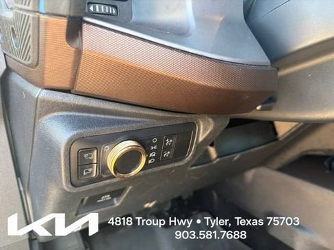 Used 2021 Ford Bronco Outer Banks AWD/4WD image 16