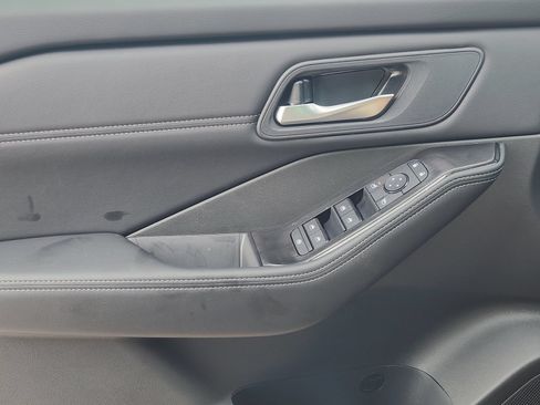 New 2026 Nissan Rogue Dark Armor FWD image 21