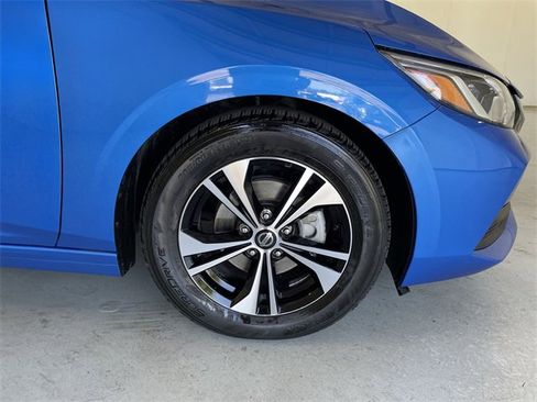 Used 2023 Nissan Sentra SV image 14