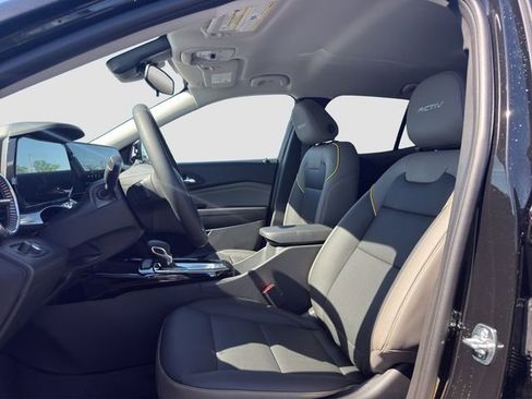 New 2026 Chevrolet Trax ACTIV FWD image 9