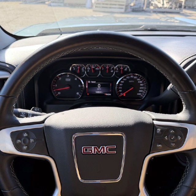 Used 2014 GMC Sierra 1500 SLE w/ SLE Value Package AWD/4WD image 18