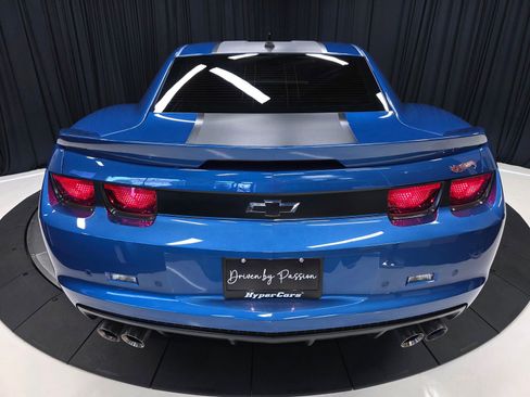 Used 2013 Chevrolet Camaro SS w/ Hot Wheels Special Edition RWD image 52