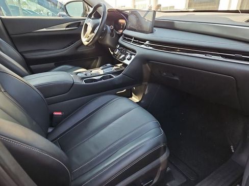 Used 2023 INFINITI QX60 Luxe image 10
