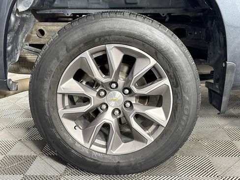 Used 2020 Chevrolet Silverado 1500 LT w/ Texas Edition image 31