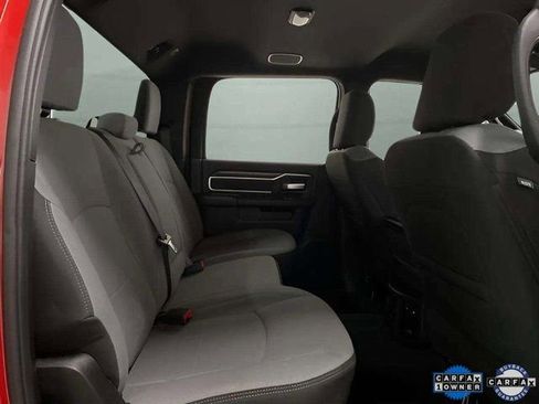 Used 2024 RAM 2500 Big Horn w/ Bed Utility Group image 19