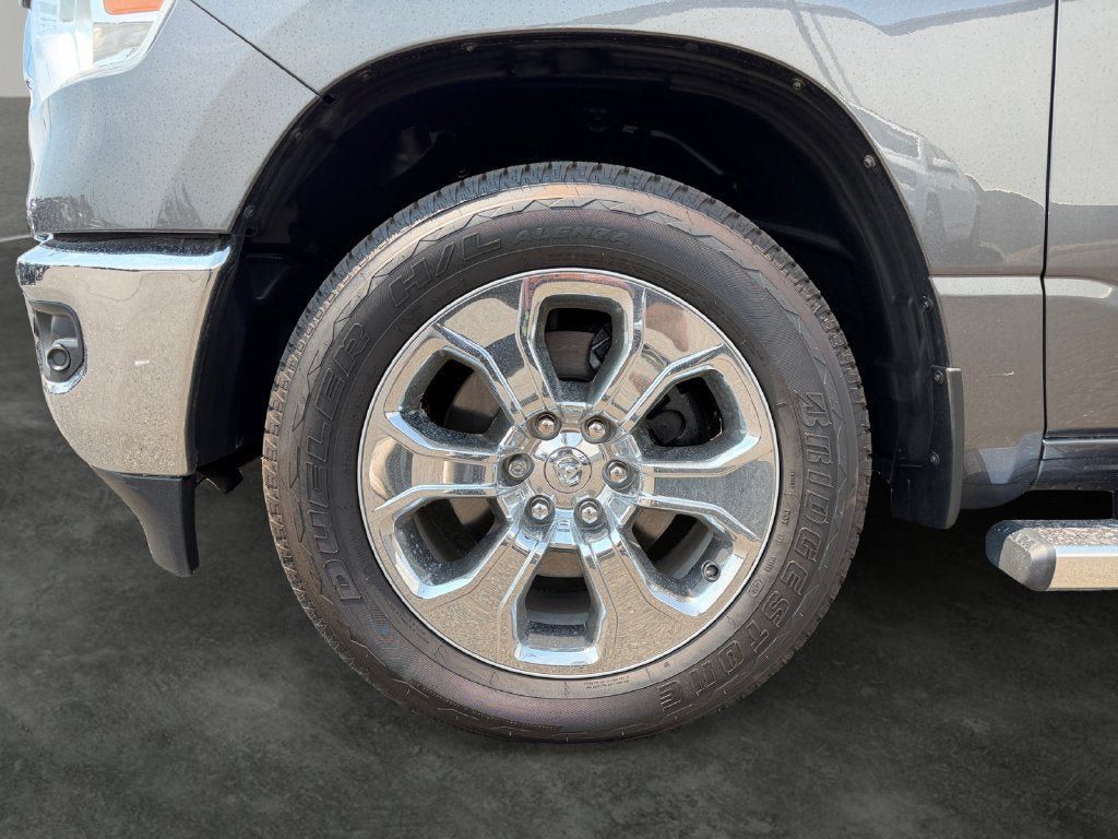 Used 2022 RAM 1500 Big Horn AWD/4WD image 5