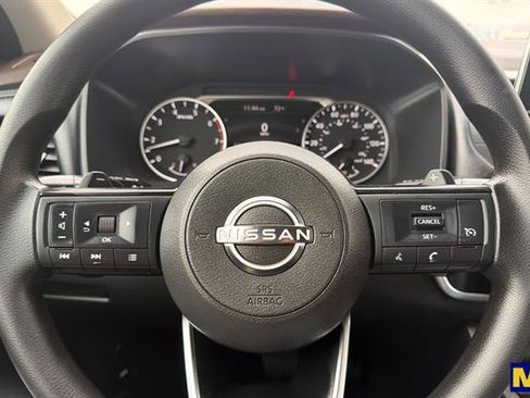Used 2022 Nissan Rogue S FWD image 28