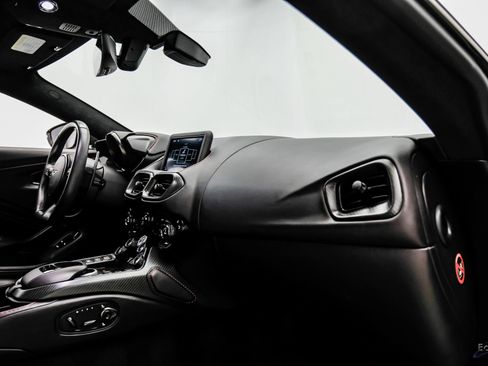 Used 2023 Aston Martin V12 Vantage RWD image 53