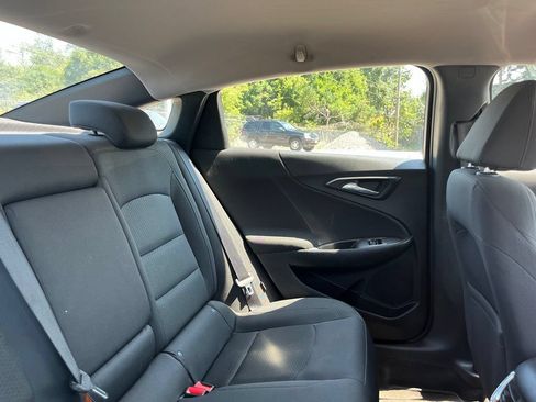 Used 2016 Chevrolet Malibu LT FWD image 36