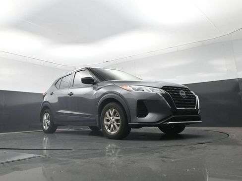 Used 2024 Nissan Kicks S FWD image 27