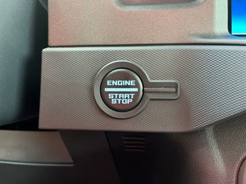 Certified 2024 Ford Bronco Badlands AWD/4WD image 17
