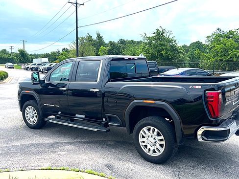 Used 2024 GMC Sierra 2500 SLT w/ Texas SLT Premium Package AWD/4WD image 6