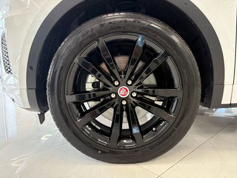 Used 2020 Jaguar E-PACE R-Dynamic HSE image 47