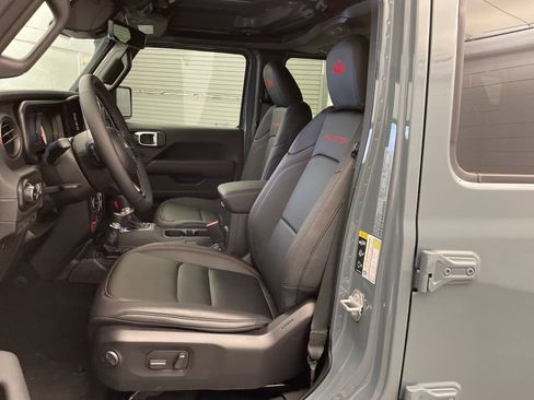 New 2026 Jeep Wrangler Unlimited Rubicon w/ Safety Group AWD/4WD image 19