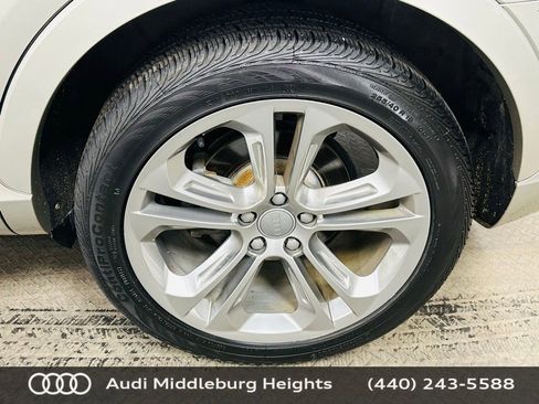 Used 2016 Audi Q3 2.0T Premium Plus w/ Technology Package image 33