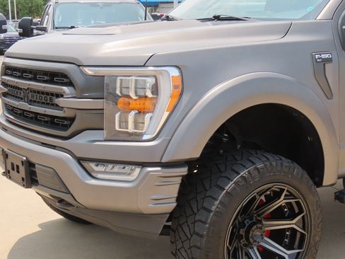 Used 2021 Ford F150 XLT w/ Equipment Group 302A High AWD/4WD image 3
