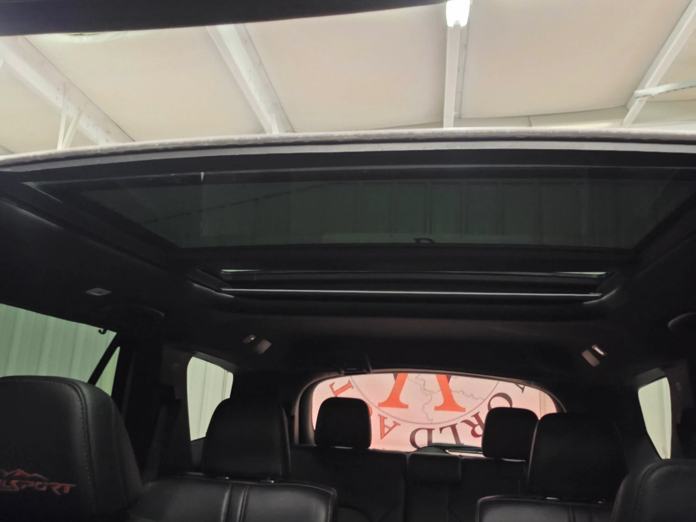 Used 2024 Honda Pilot TrailSport image 31