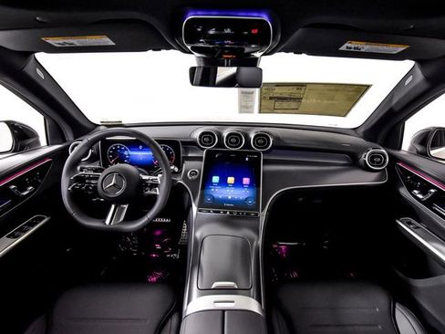 New 2026 Mercedes-Benz GLC 300 4MATIC image 3