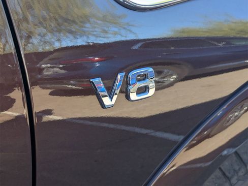 Used 2021 Nissan Armada Platinum w/ Captain's Chairs Package image 6