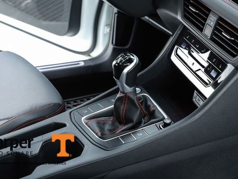 Used 2025 Volkswagen Jetta GLI Autobahn FWD image 70