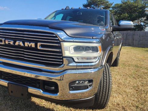 Used 2021 RAM 2500 Laramie image 2