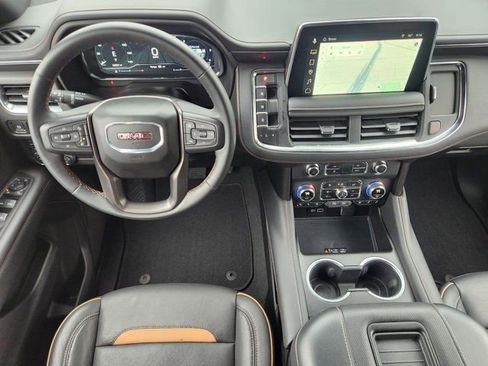 Used 2024 GMC Yukon AT4 w/ Technology Package image 29
