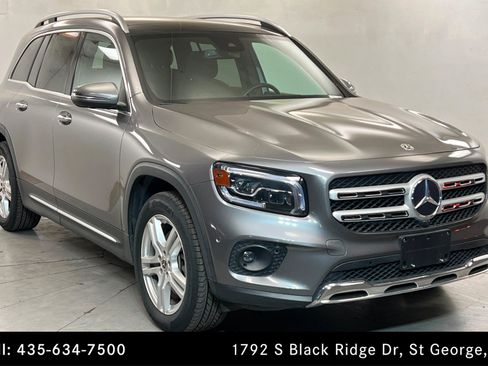 Certified 2022 Mercedes-Benz GLB 250 4MATIC w/ Premium Package Lite image 7