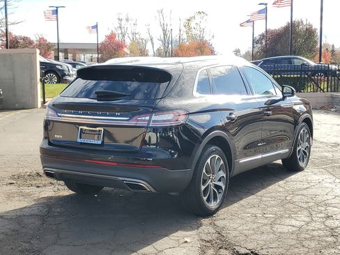 Certified 2022 Lincoln Nautilus Reserve w/ Luxury Package image 6