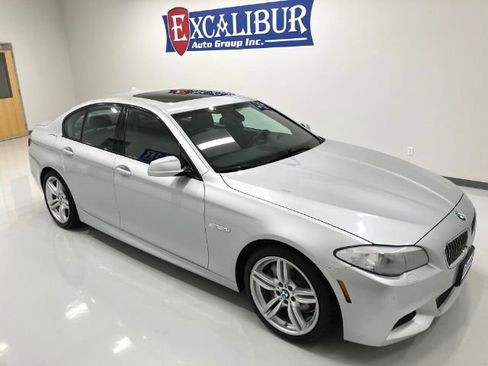 Used 2013 BMW 535i . image 7