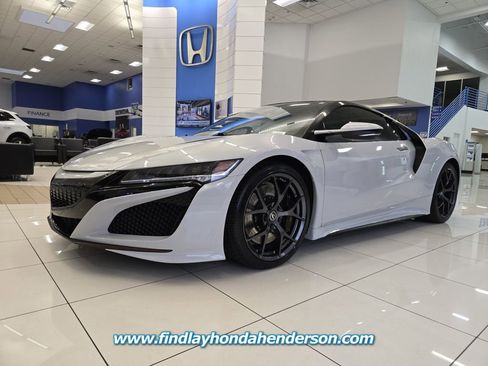 Used 2017 Acura NSX AWD/4WD image 2