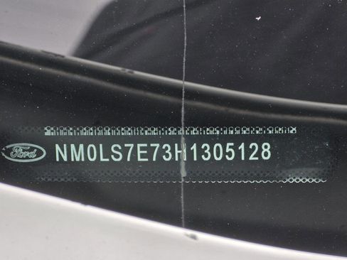 Used 2017 Ford Transit Connect XL image 30