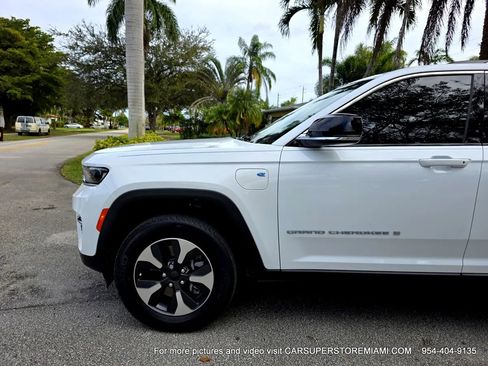 Used 2022 Jeep Grand Cherokee Limited 4xe image 77