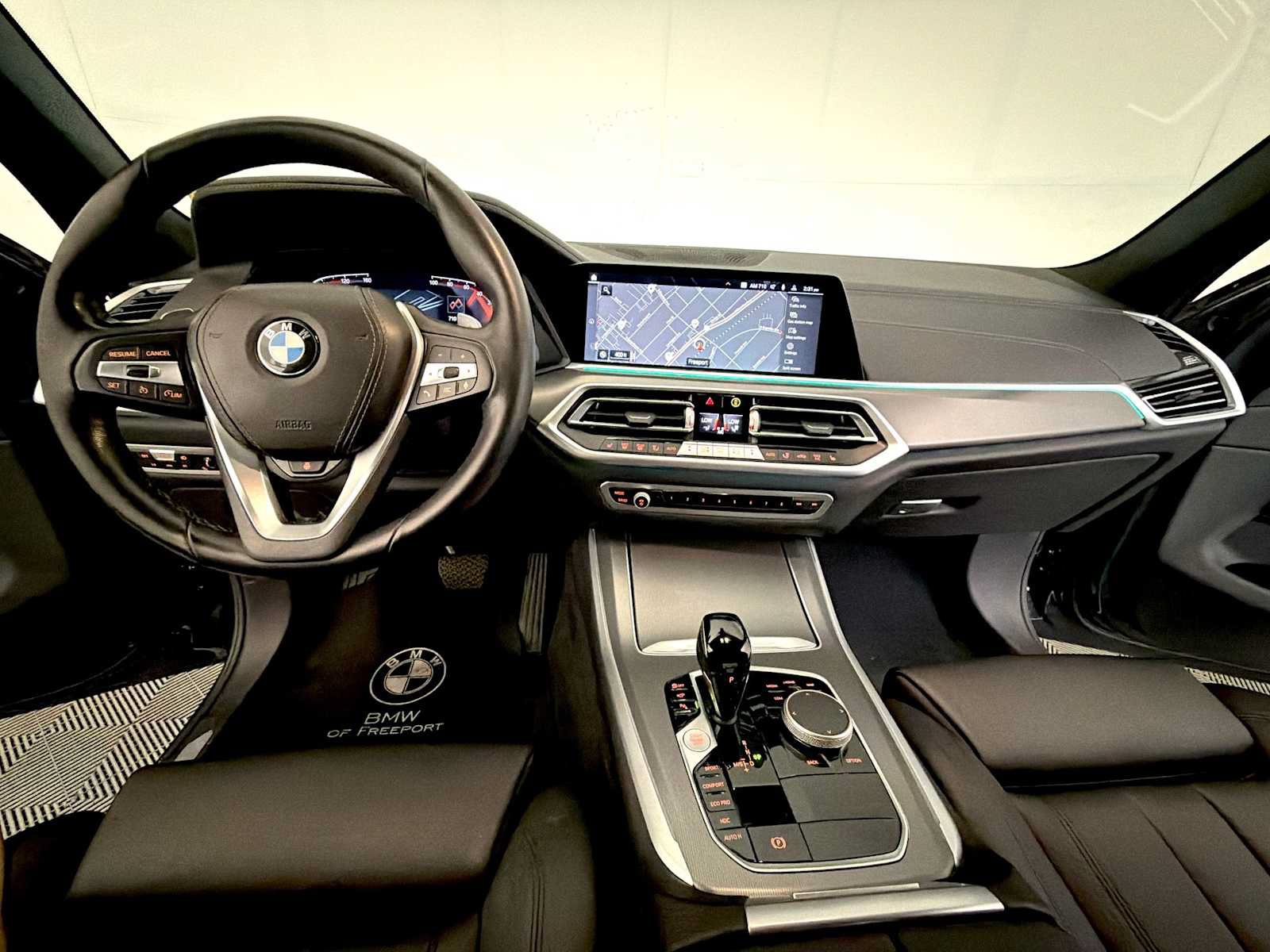 Used 2022 BMW X5 xDrive40i w/ Premium Package AWD/4WD image 16