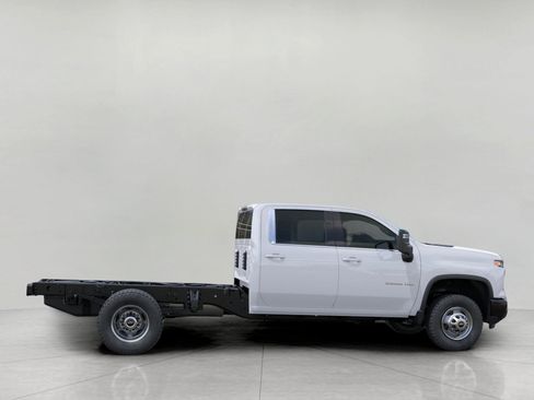Used 2026 Chevrolet Silverado 3500 W/T RWD image 5