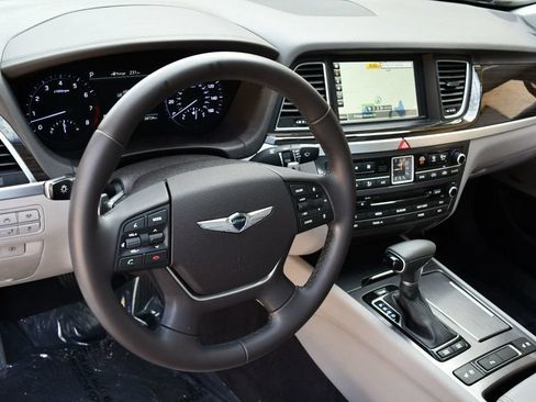 Used 2018 Genesis G80 3.8 w/ Option Group 02 RWD image 12