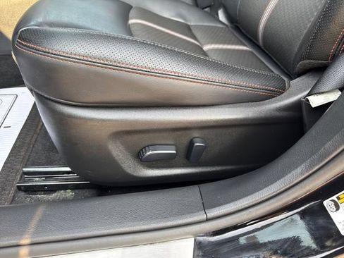 Used 2025 Nissan Altima 2.5 SR FWD image 19