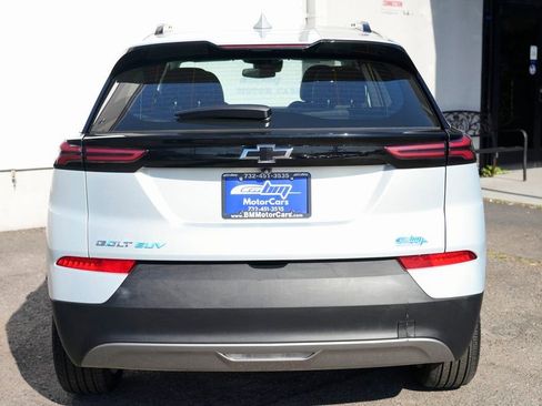 Used 2022 Chevrolet Bolt EUV LT image 6
