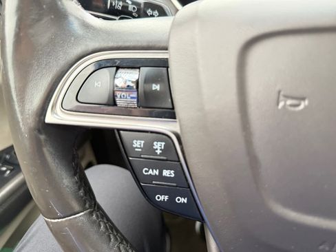 Used 2019 Lincoln Nautilus Reserve AWD/4WD image 19