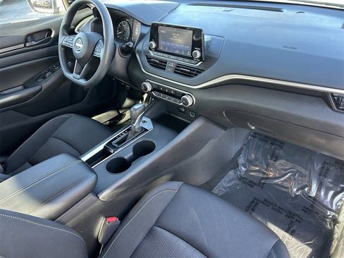 Certified 2023 Nissan Altima 2.5 S image 8