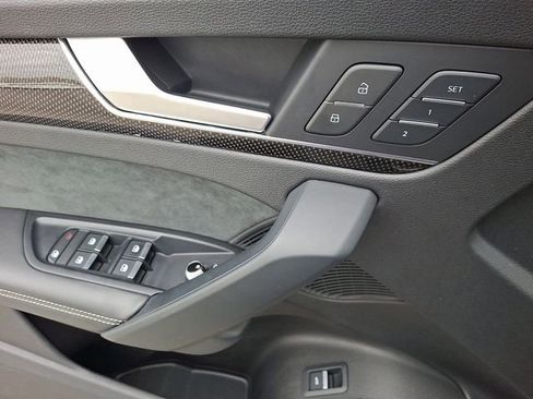 Used 2018 Audi SQ5 Premium Plus w/ S Sport Package image 13