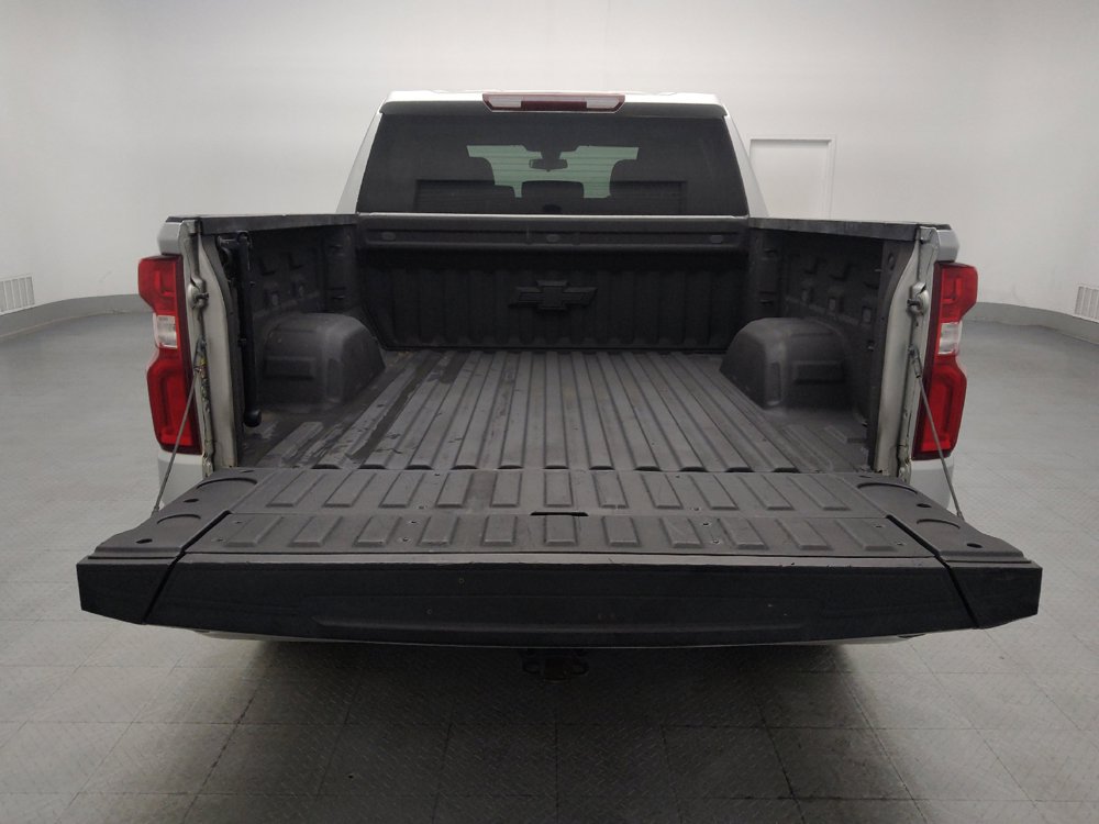 Used 2022 Chevrolet Silverado 1500 Custom w/ Safety Confidence Package RWD image 29
