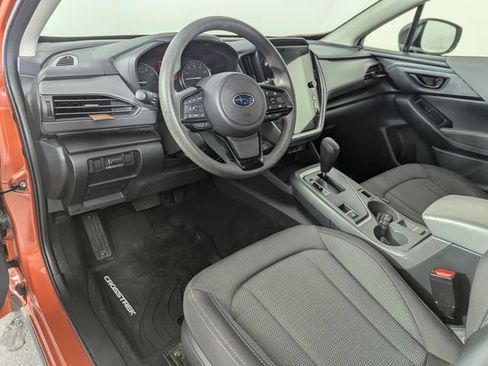 Used 2024 Subaru Crosstrek 2.0i Premium AWD/4WD image 16