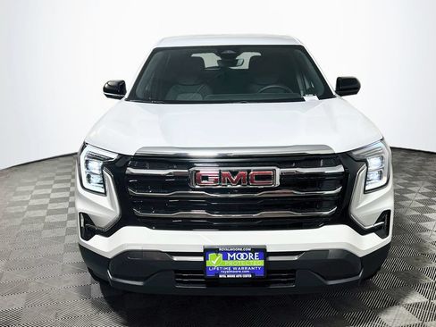 New 2026 GMC Terrain Elevation w/ Technology Package II AWD/4WD image 2