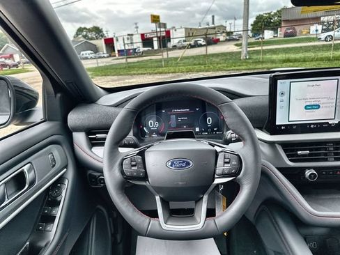 New 2026 Ford Explorer ST-Line AWD/4WD image 13