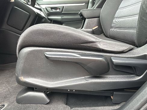 Used 2020 Honda CR-V LX image 22