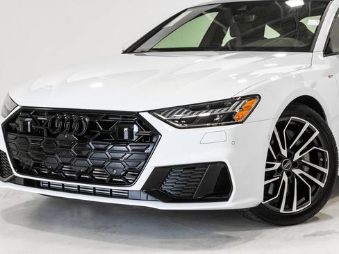 Used 2025 Audi A7 3.0T Premium Plus AWD/4WD image 2