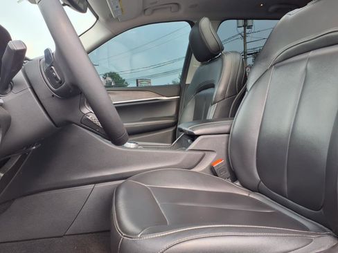 Certified 2024 Jeep Grand Cherokee Limited 4xe image 21